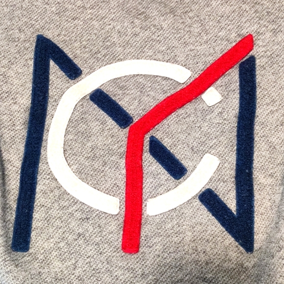 RETRO LOGG NYC CREW NECK GREY SWEATER XS   - Picture 2 of 7